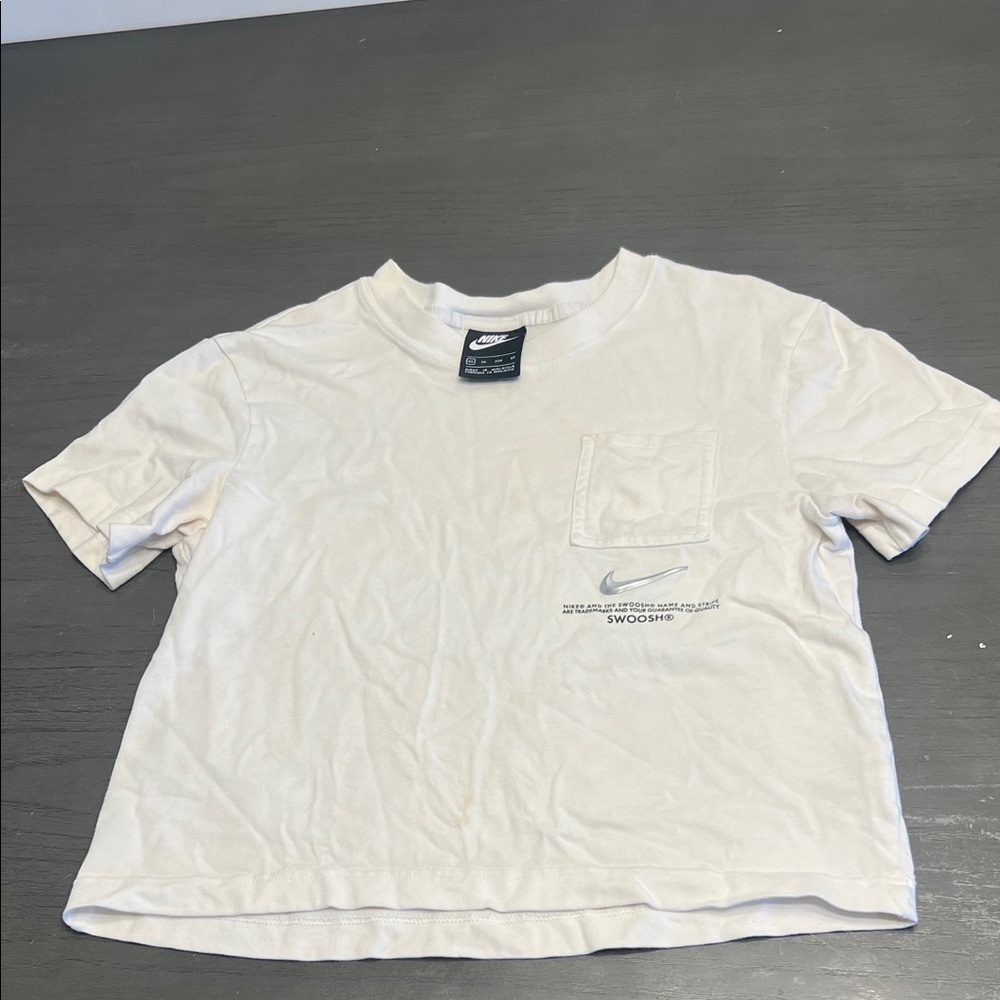Nike Cream Cropped Tee with Pocket